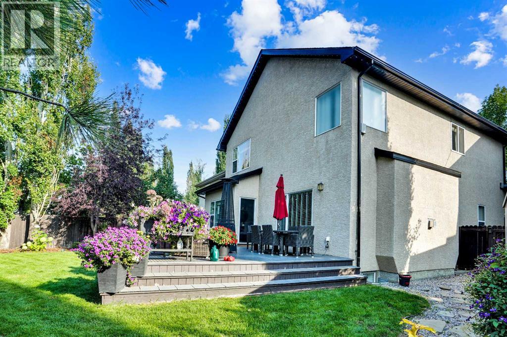 Single Family House for Sale in  Chapalina Court SE Chaparral Calgary 