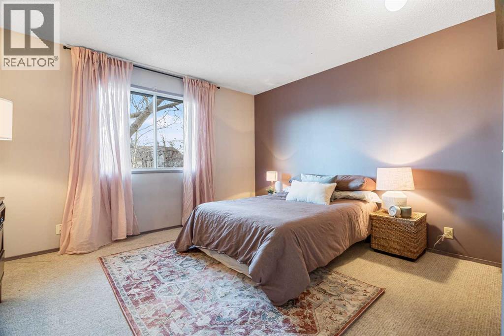 Single Family House for Sale in  Castleglen Road NE Castleridge Calgary 