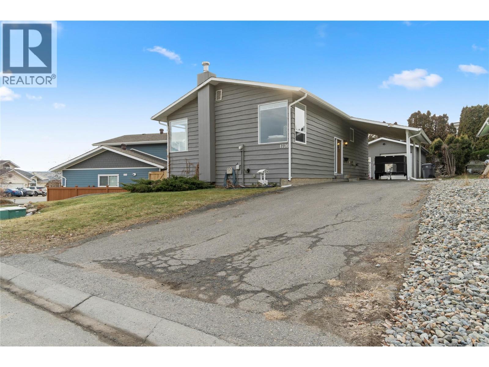 1736 LEIGHTON Place, Kamloops