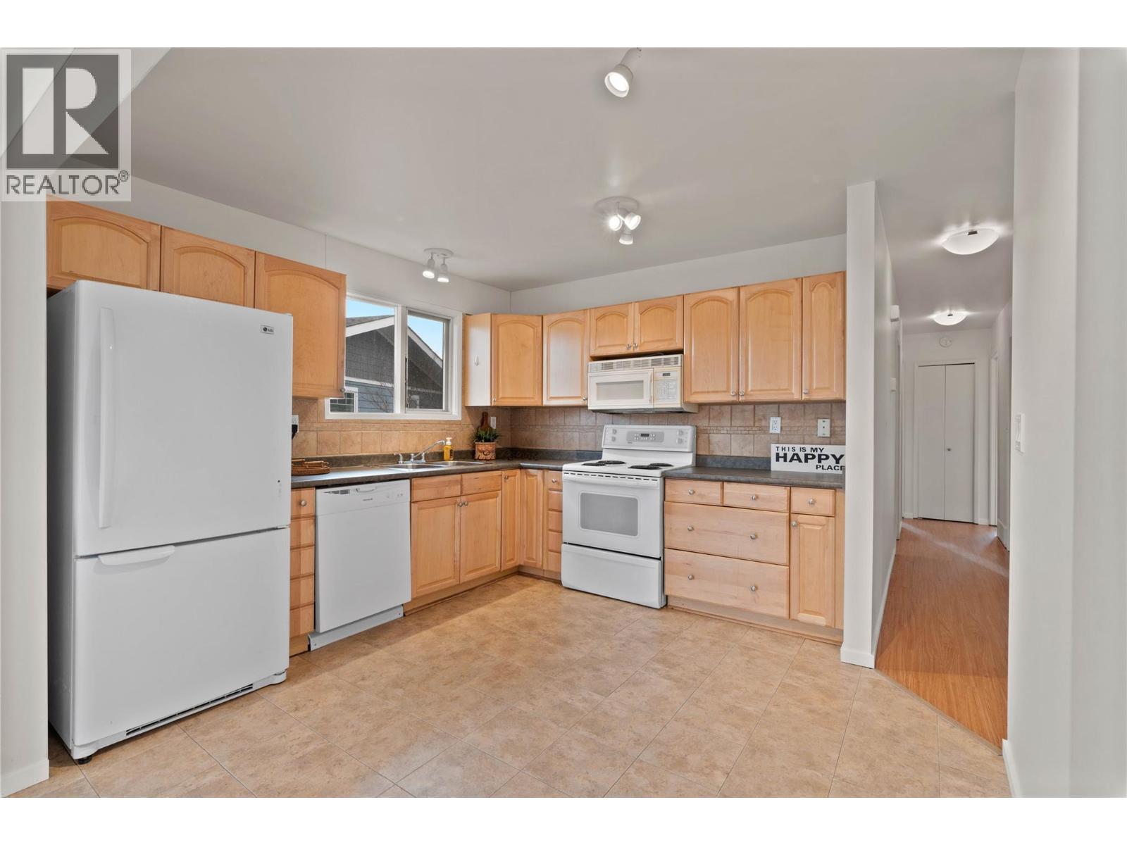 1736 LEIGHTON Place, Kamloops