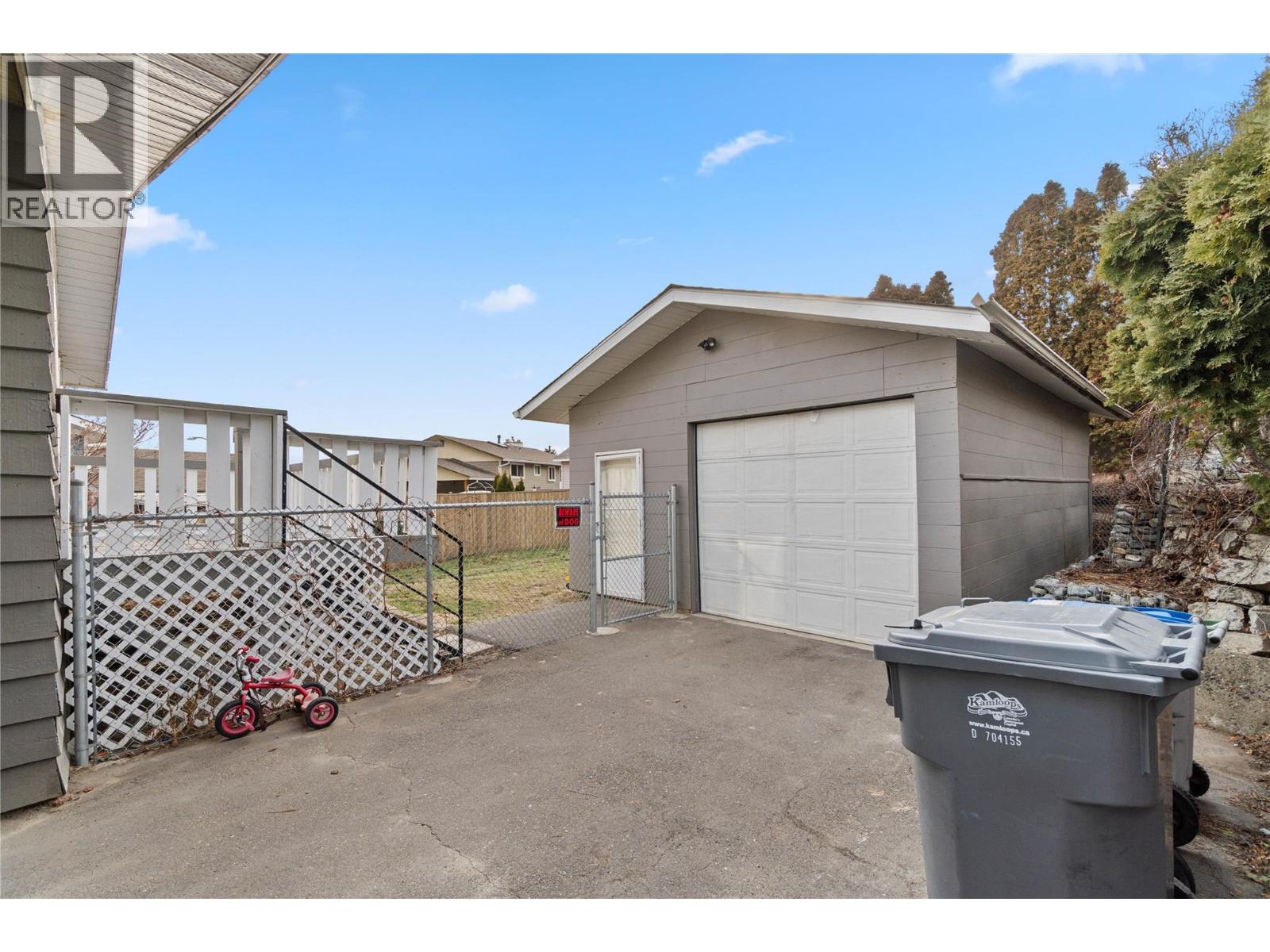 1736 LEIGHTON Place, Kamloops