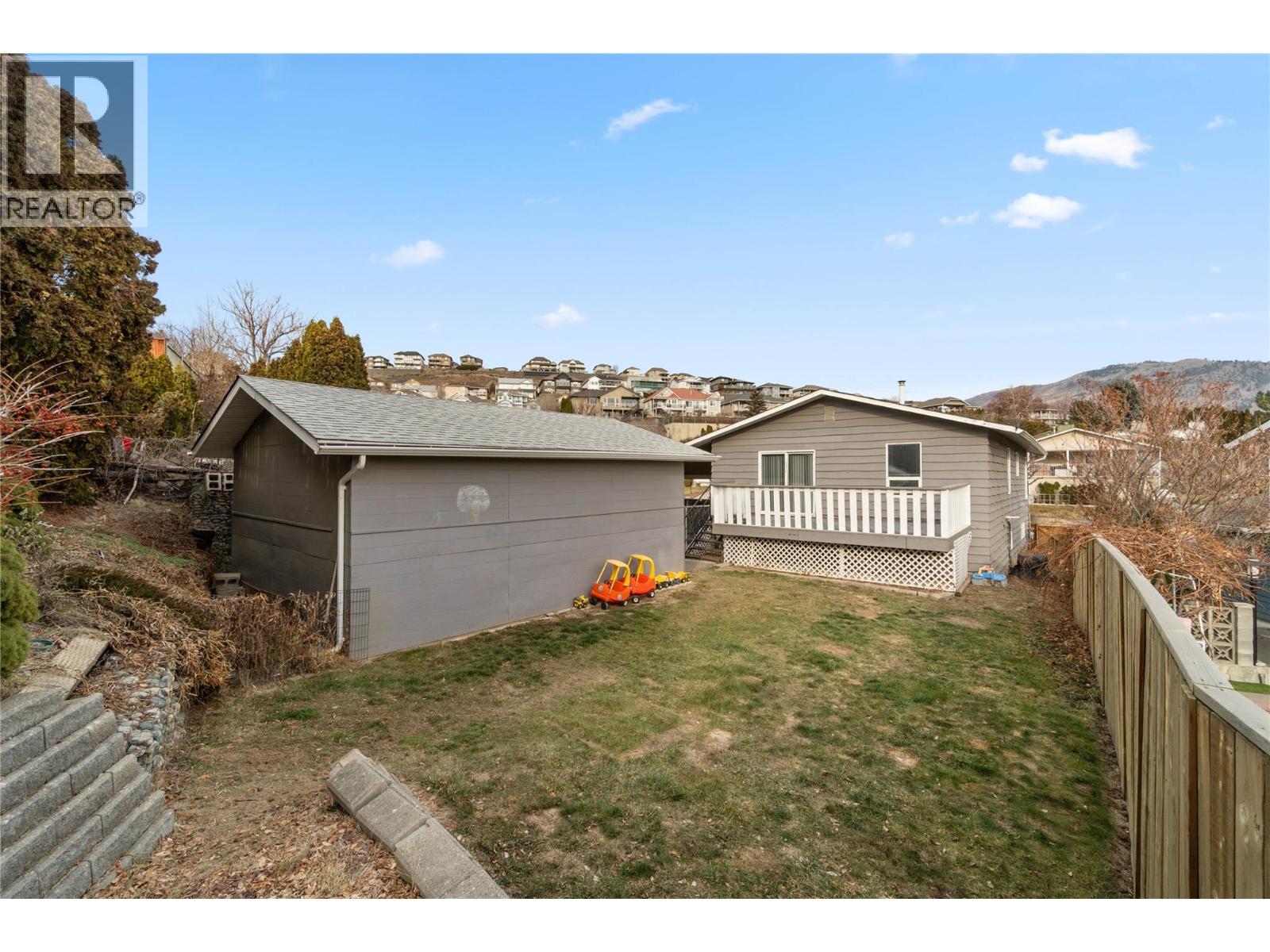 1736 LEIGHTON Place, Kamloops