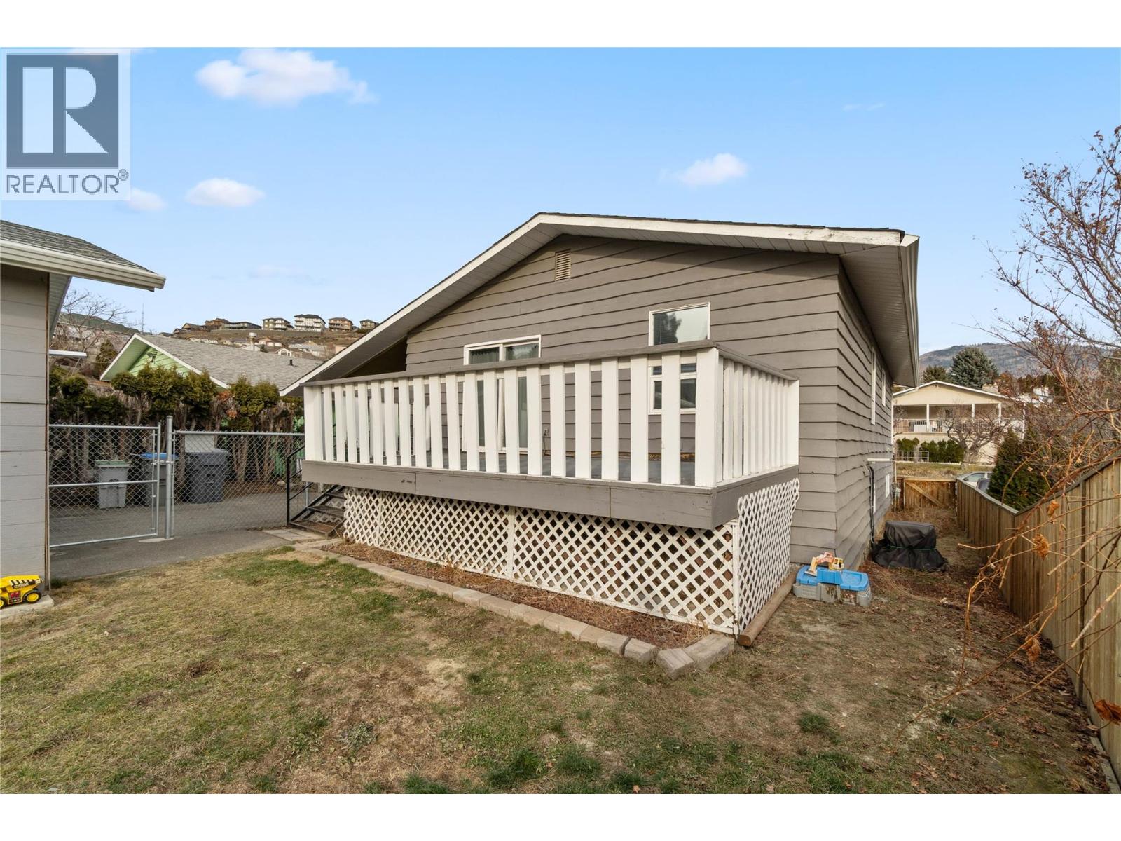 1736 LEIGHTON Place, Kamloops