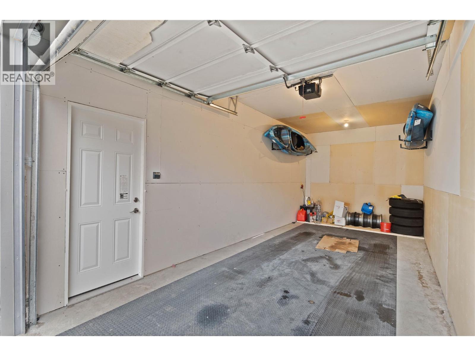 1736 LEIGHTON Place, Kamloops