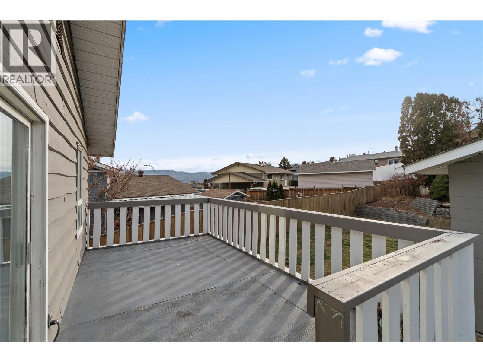 1736 LEIGHTON Place, Kamloops