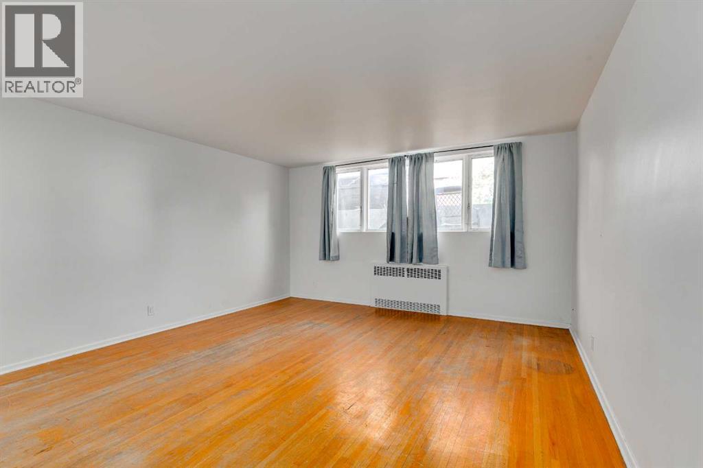 1216 15 Avenue SW - 24