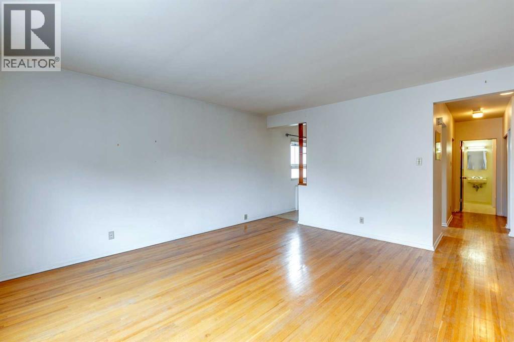 1216 15 Avenue SW - 39