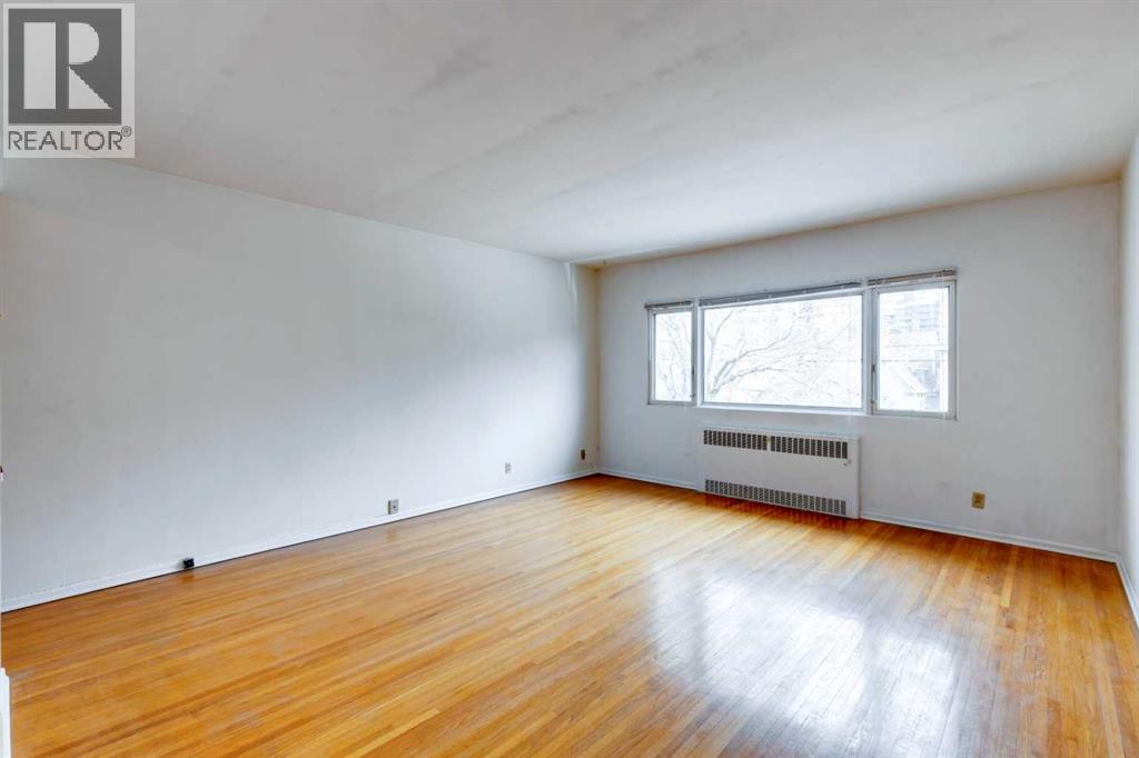 1216 15 Avenue SW - 29