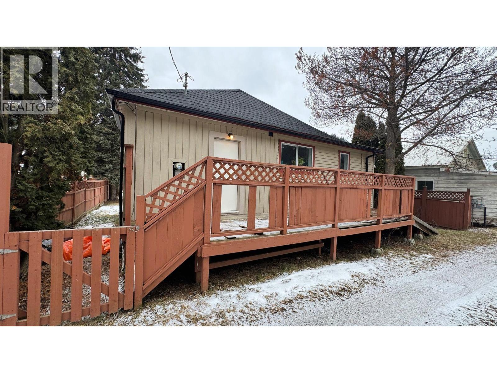 234 Copper Avenue N, Greenwood