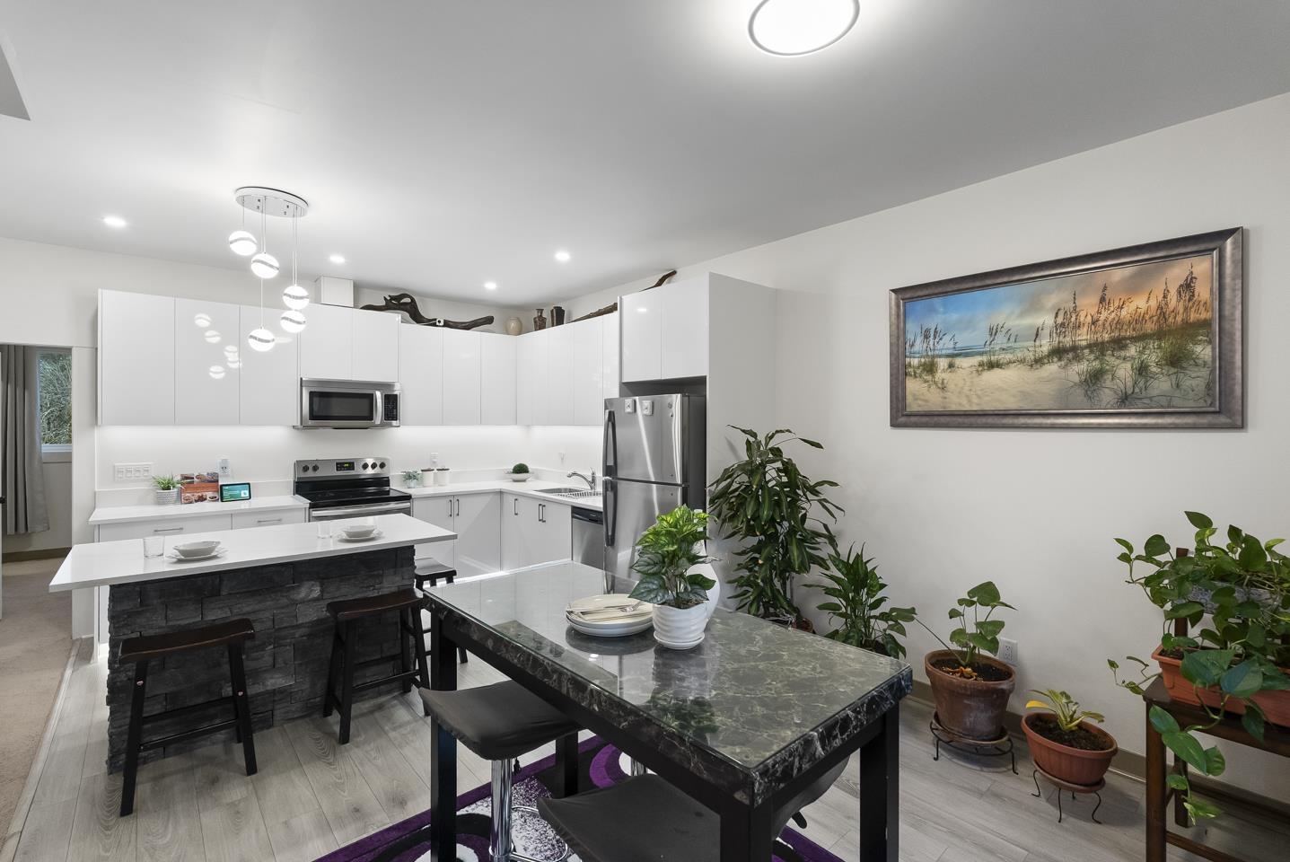 3 548 PARK STREET, Hope, Hope