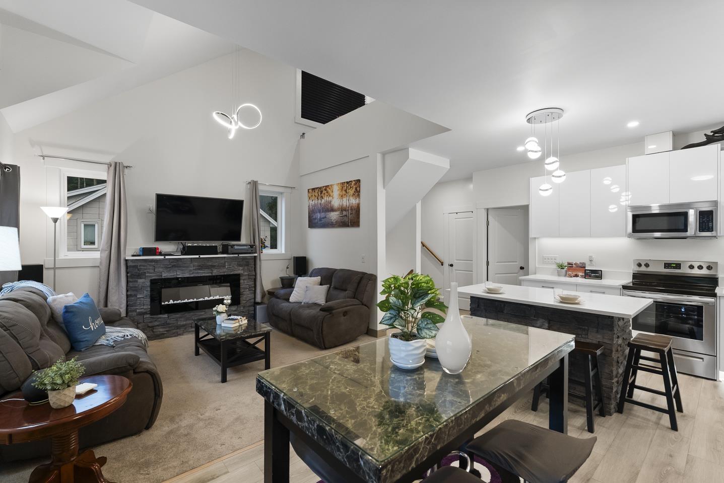 3 548 PARK STREET, Hope, Hope