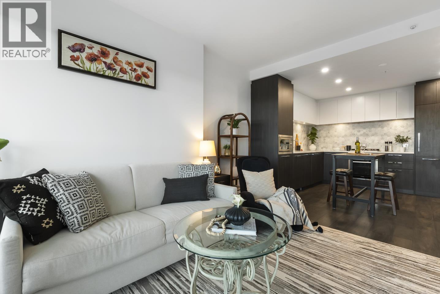 2504 2425 ALPHA AVENUE - Photo 3 of 33, Burnaby, British Columbia