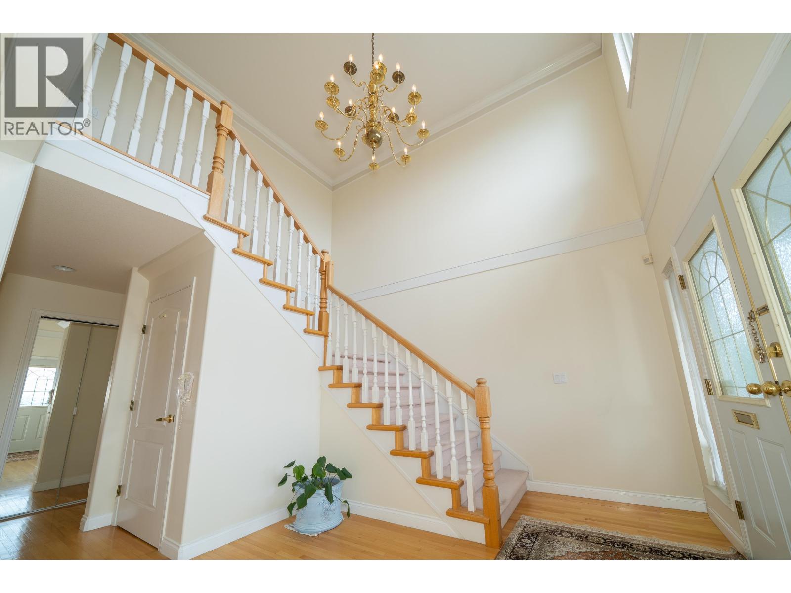 155 ELLESMERE AVENUE, Burnaby