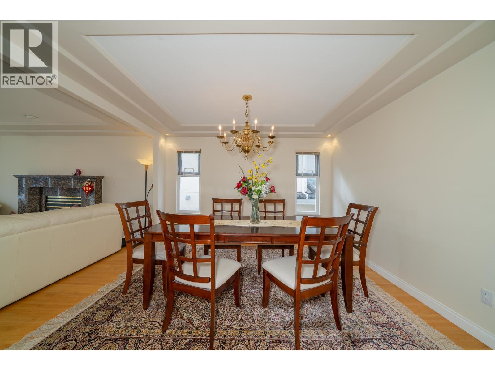 155 ELLESMERE AVENUE, Burnaby