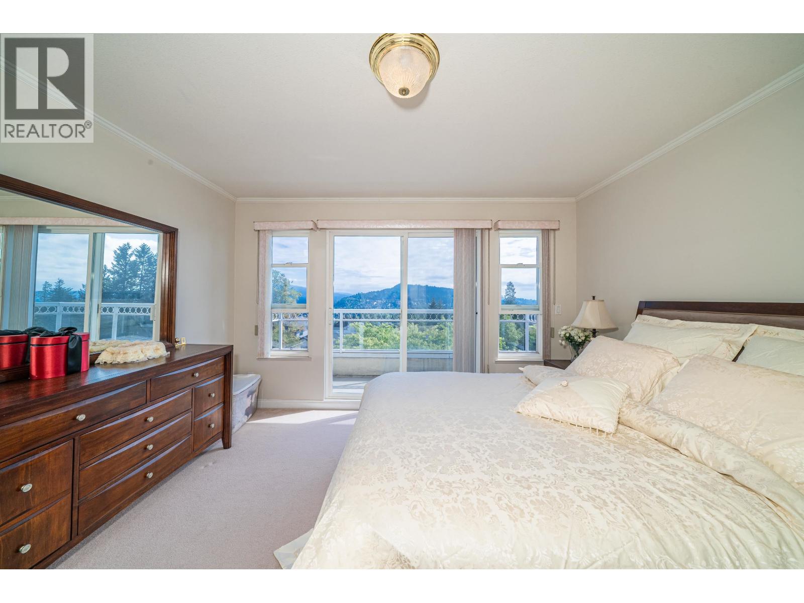 155 ELLESMERE AVENUE, Burnaby