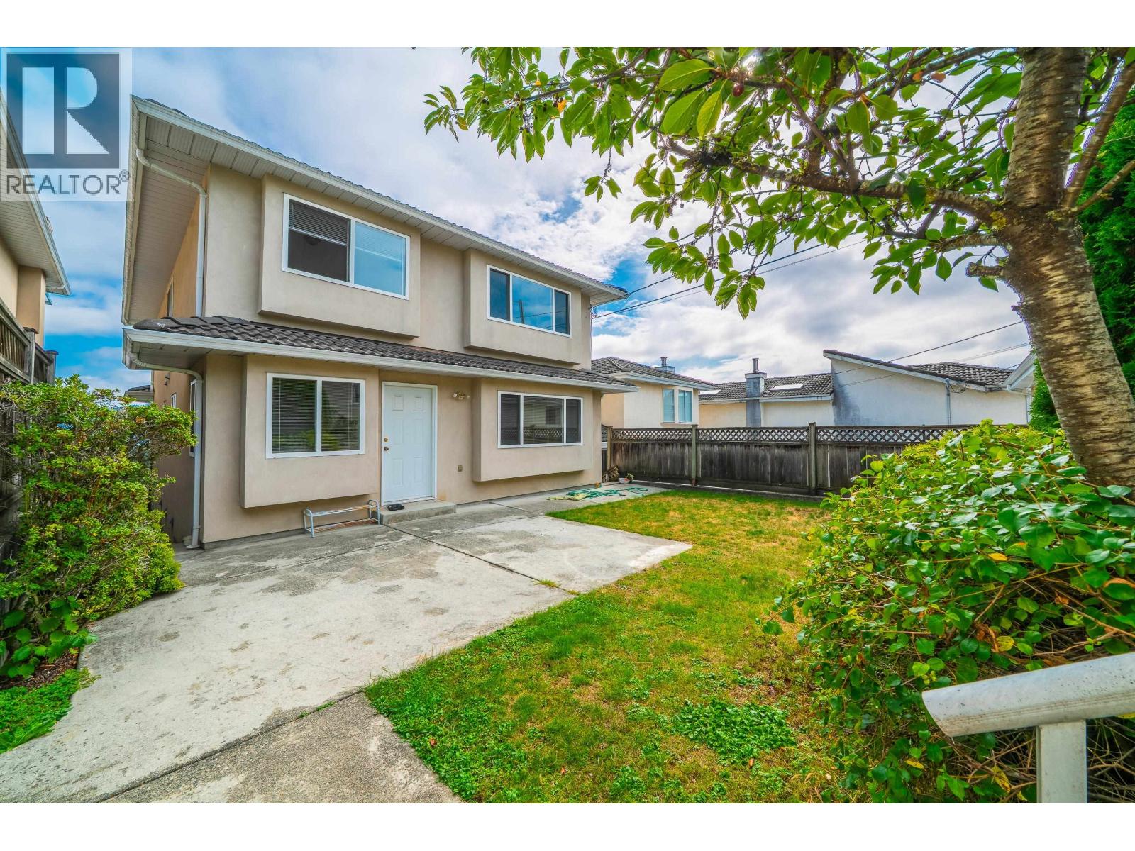 155 ELLESMERE AVENUE, Burnaby