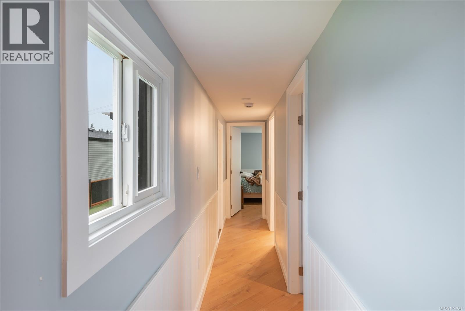 #31 5555 GRANDVIEW RD - 8