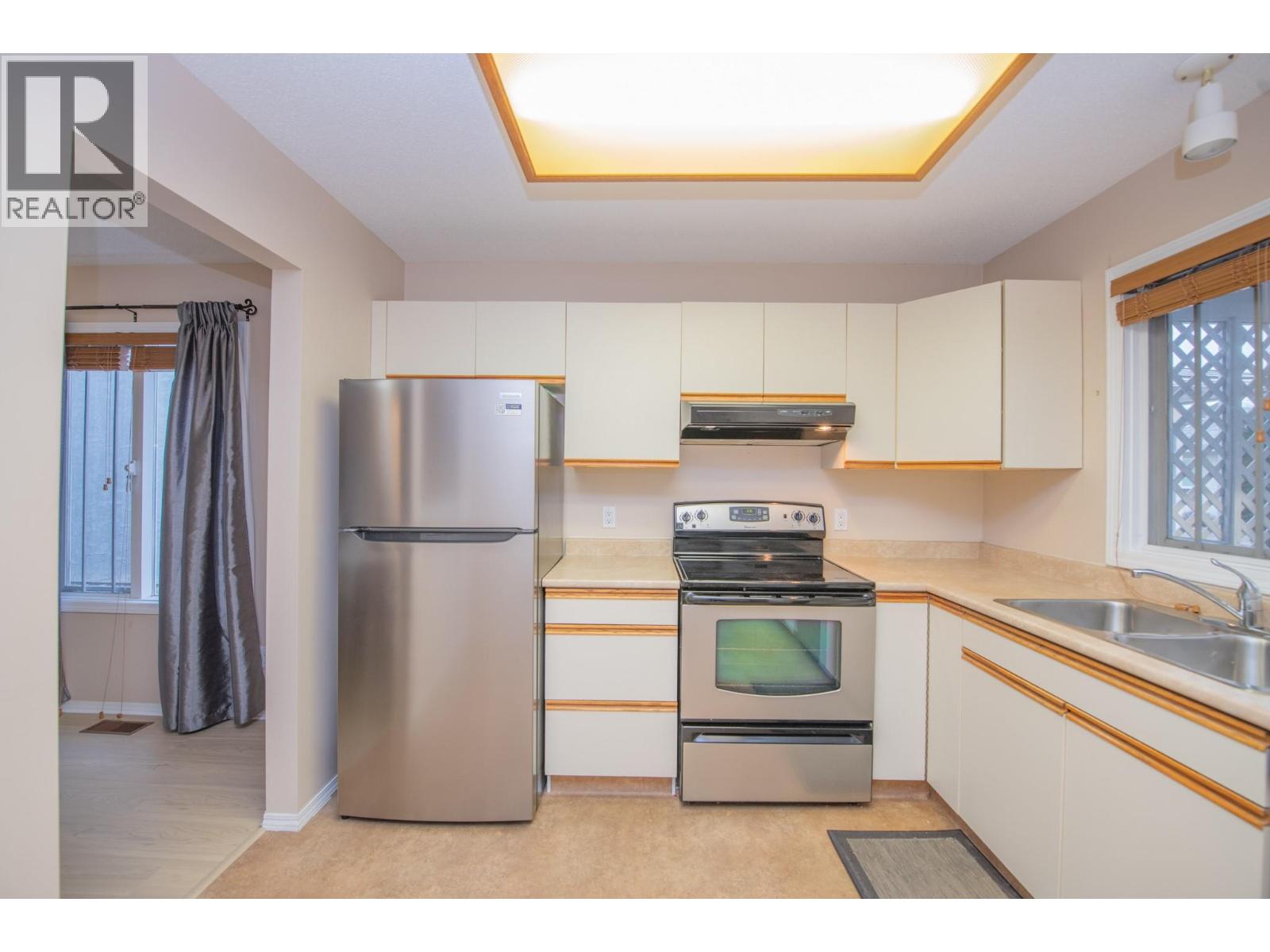 #56 3900 27 Avenue - 12