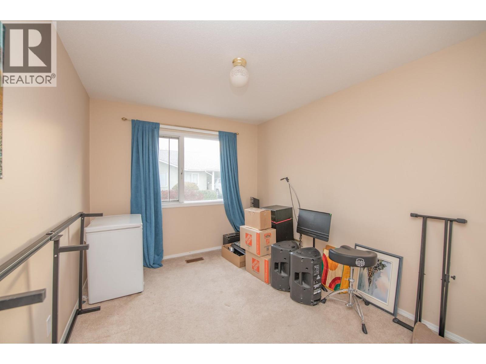 #56 3900 27 Avenue - 32
