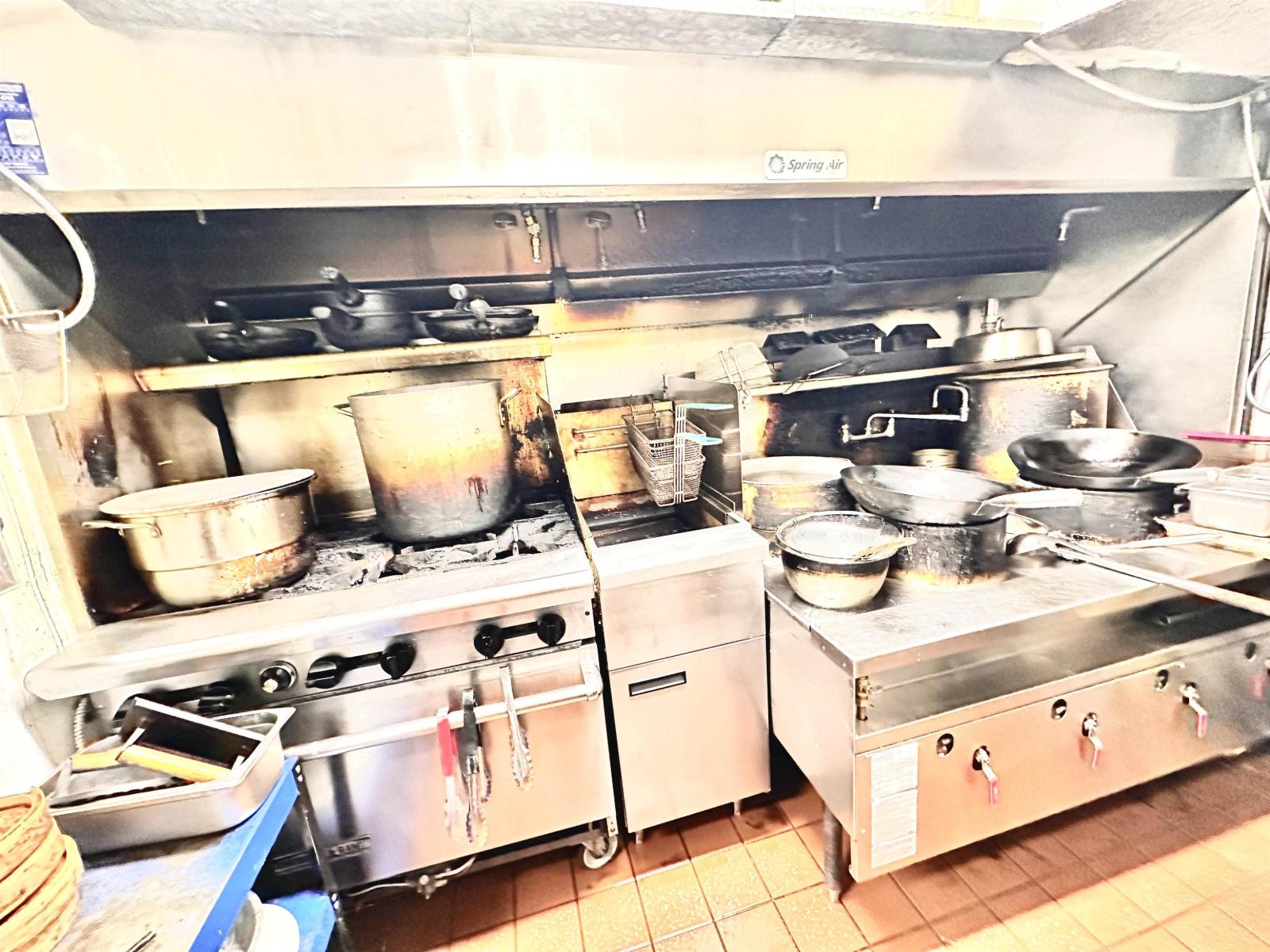 100 15057 MARINE DRIVE, White Rock