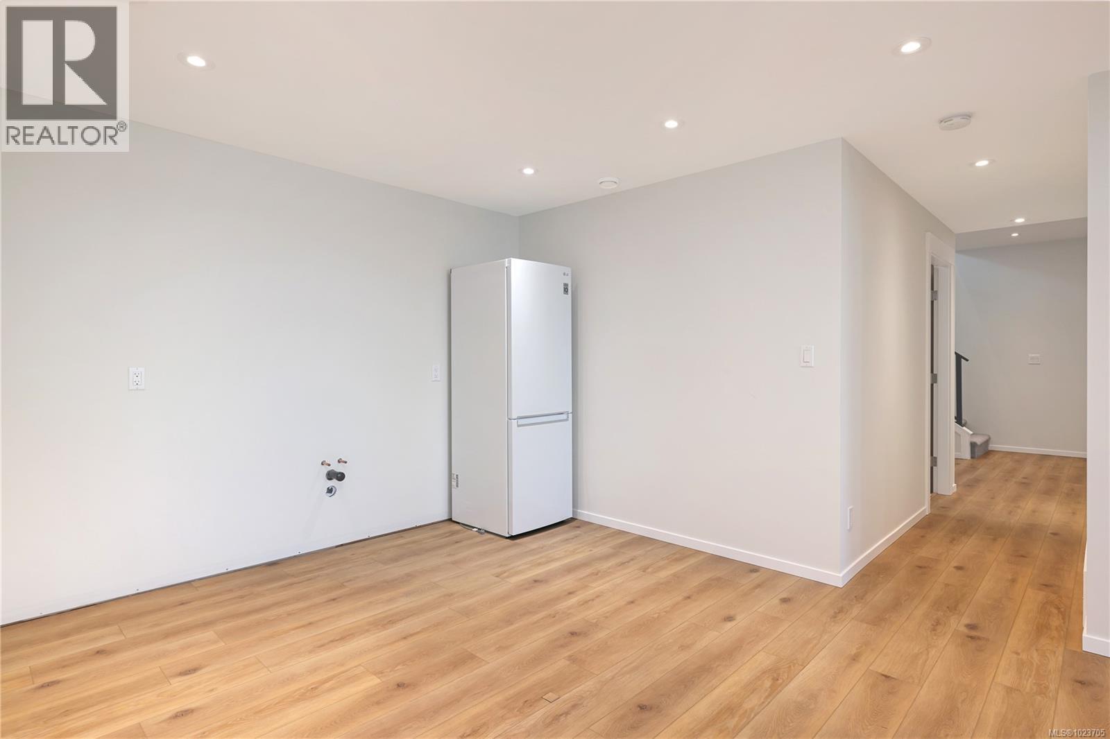 176 Baynes Dr, Fanny Bay