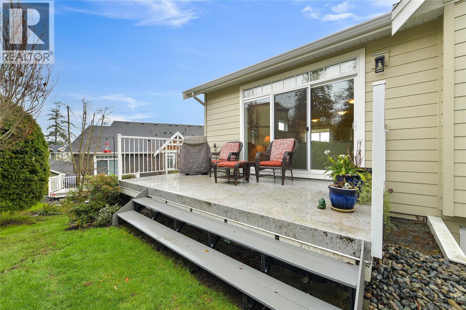 17 6995 NORDIN Rd, Sooke