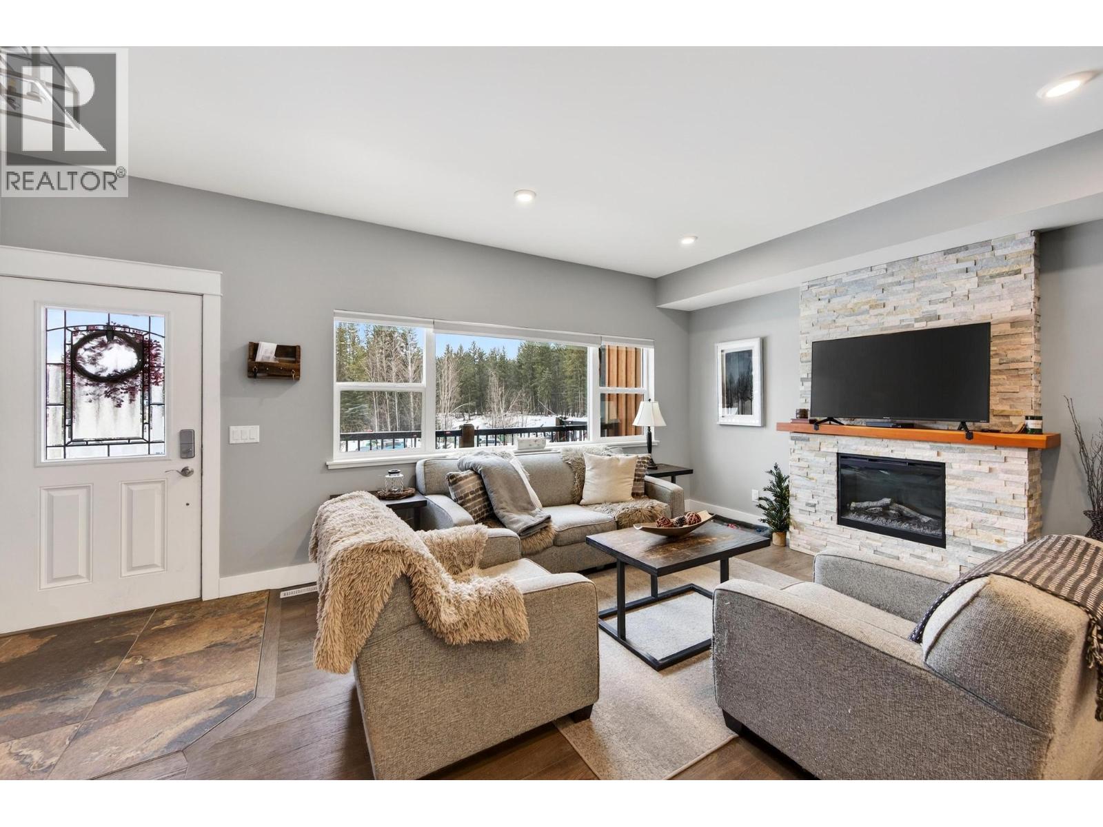 #4 1512 GRANITE Drive - 12