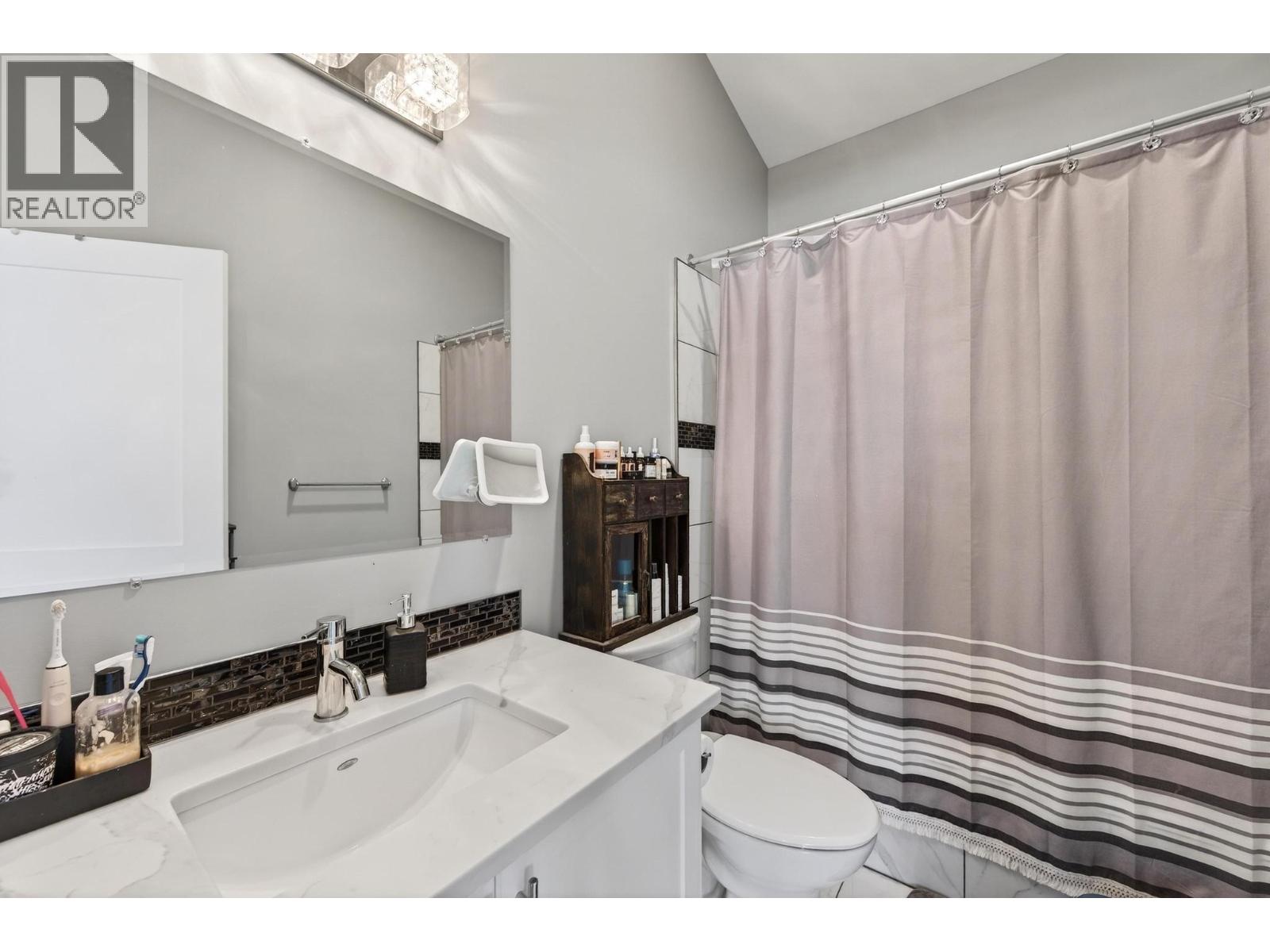 #4 1512 GRANITE Drive - 31