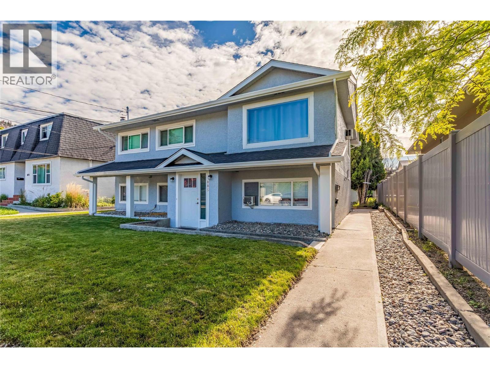 885 Walrod Street - 2