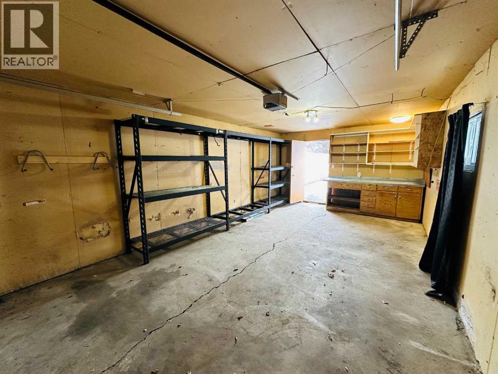 Single Family House Bungalow for Sale in   Avenue S Victoria Park Lethbridge 