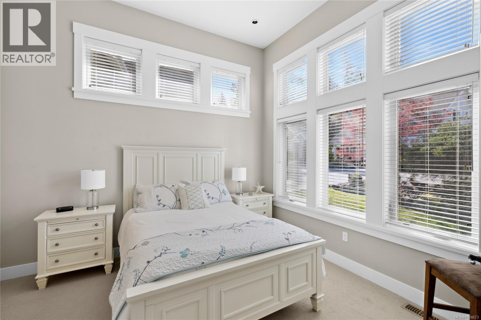 29 5251 Island Hwy, Qualicum Beach