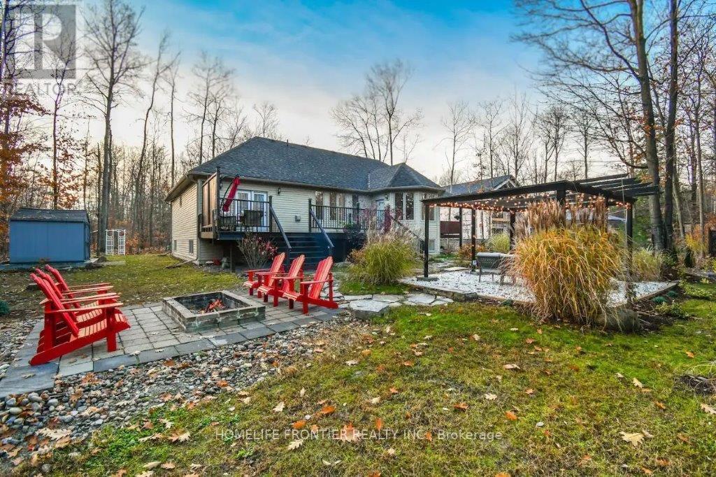 42 FOREST CIRCLE - 32