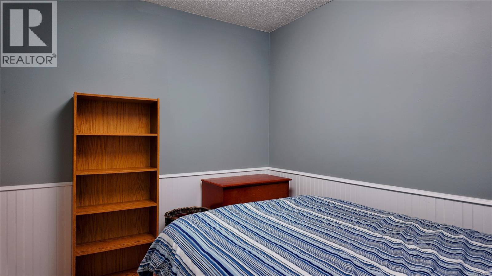 3000 COUNTRY CLOSE - 31