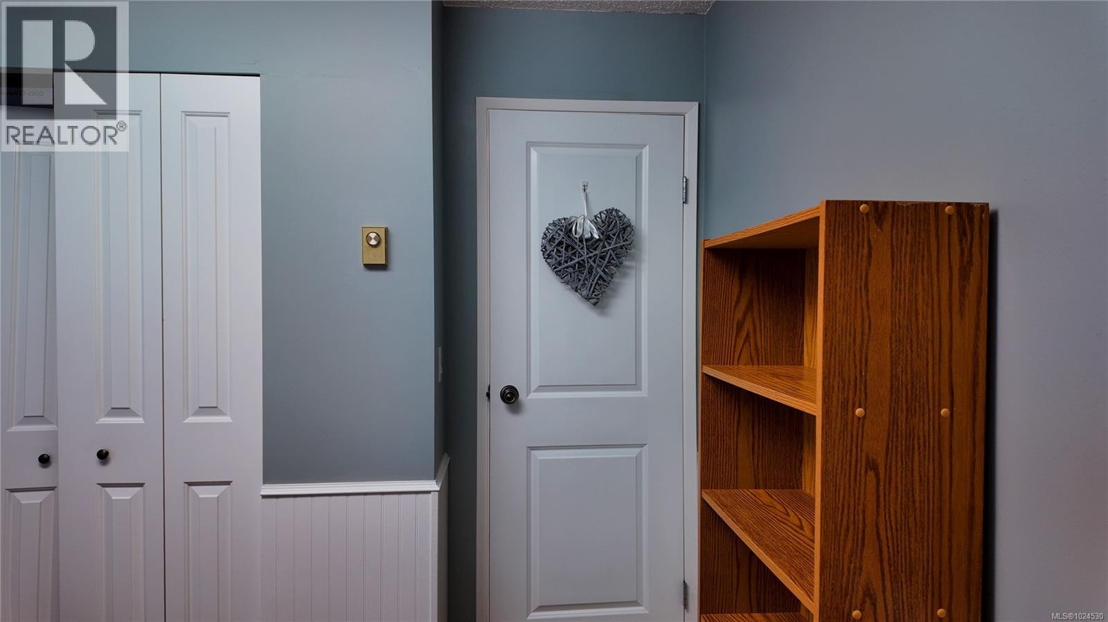 3000 COUNTRY CLOSE - 33