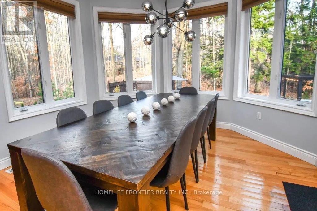 42 FOREST CIRCLE - 5