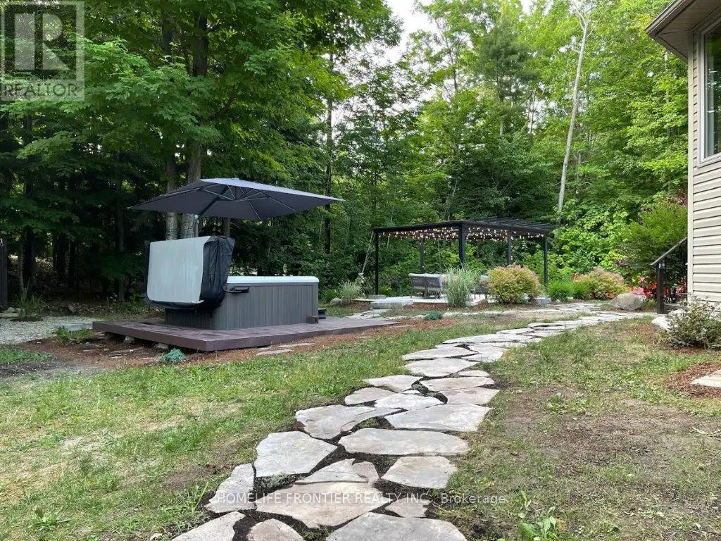 42 FOREST CIRCLE - 3
