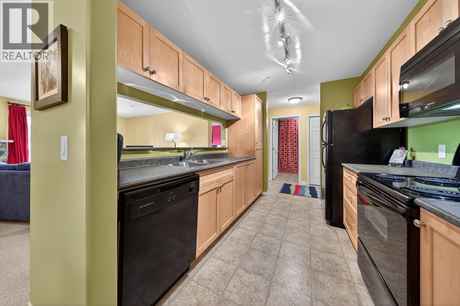 4767 Forsters Landing Road Unit# 205, Radium Hot Springs