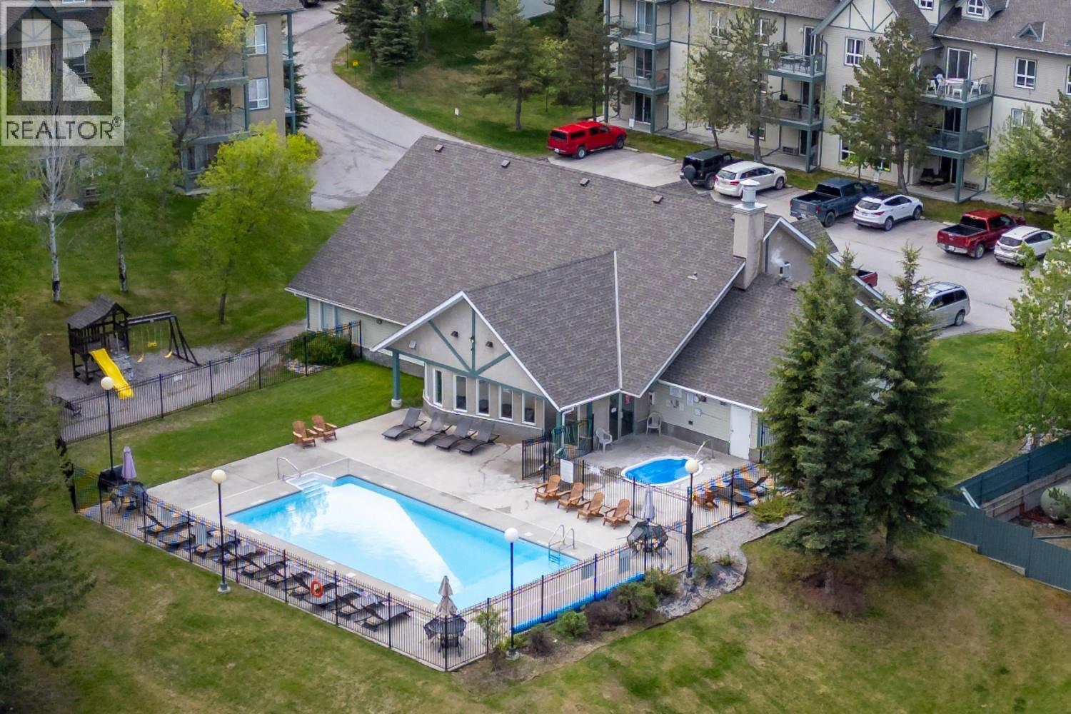 4767 Forsters Landing Road Unit# 205, Radium Hot Springs