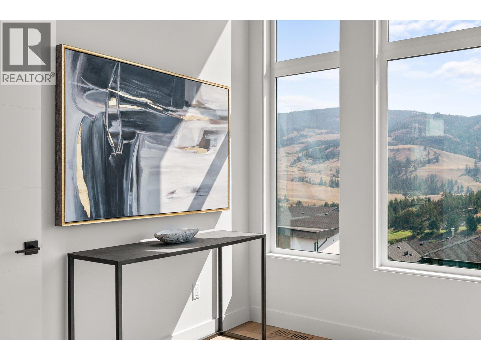  901 Melrose Street, Kelowna