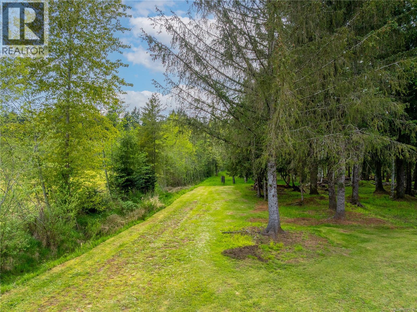 6499 Fitzgerald Rd - 33