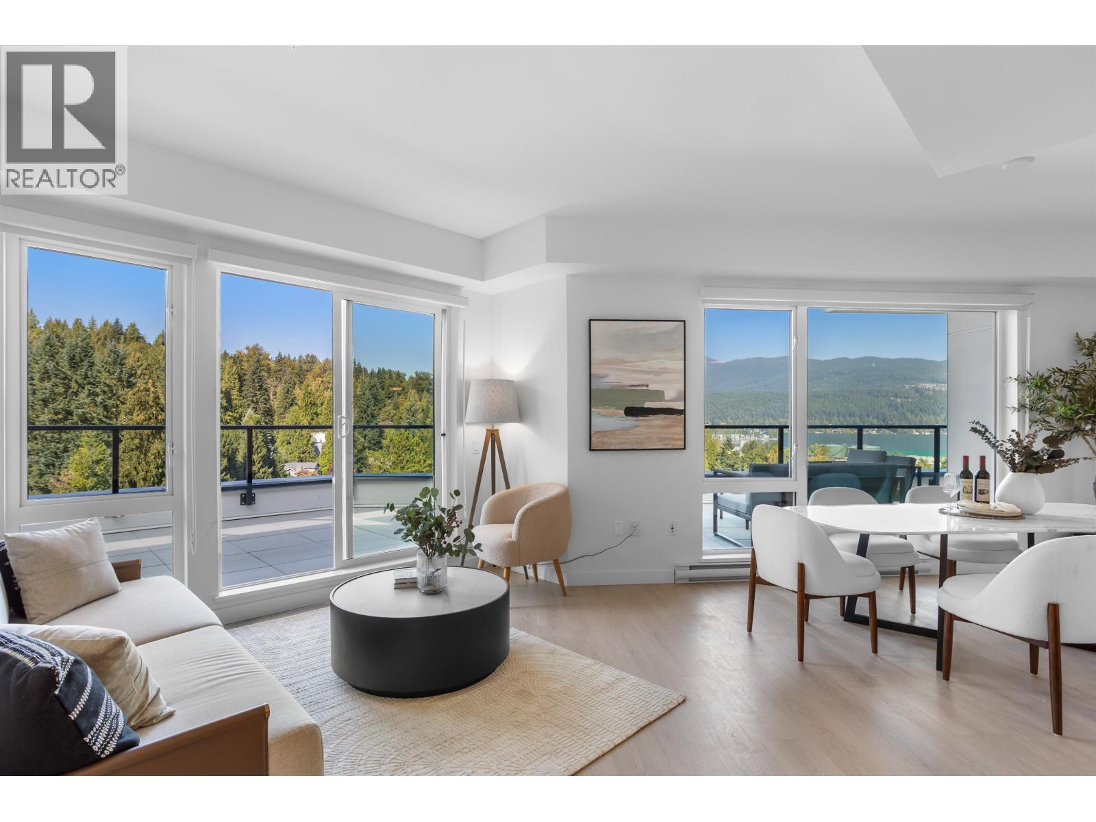 604 2002 ST. GEORGE STREET, Port Moody