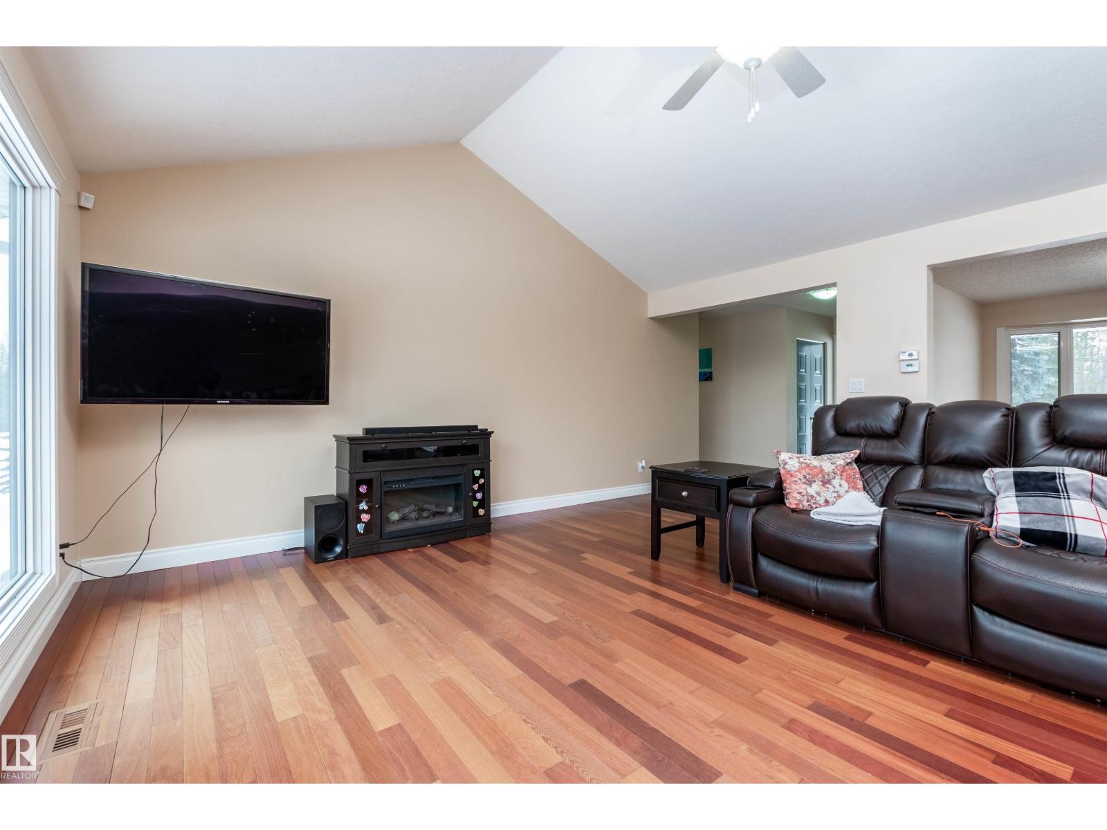 21440 TWP ROAD 534, Rural Strathcona County