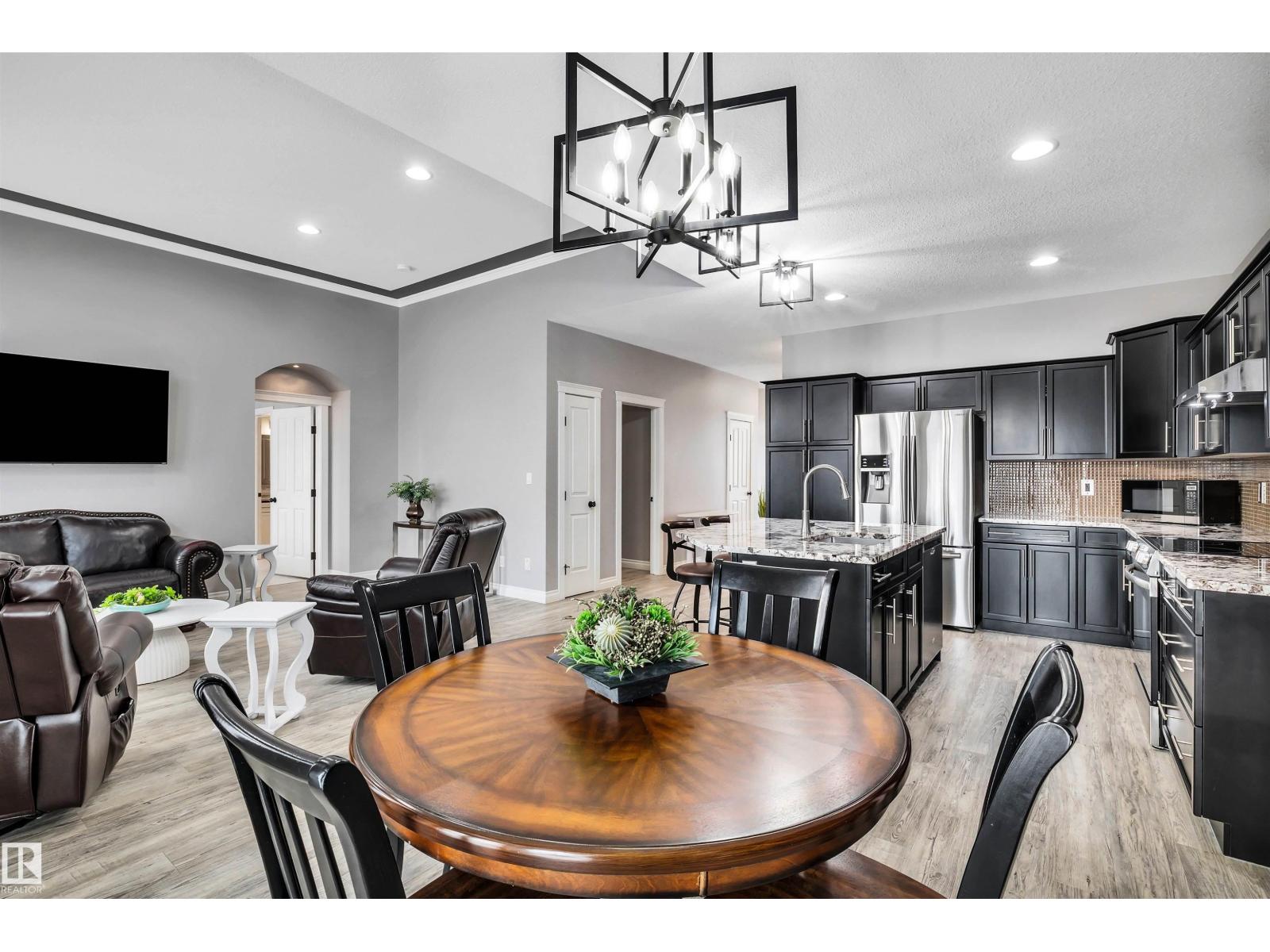 #22 61 LAFLEUR DR, St. Albert