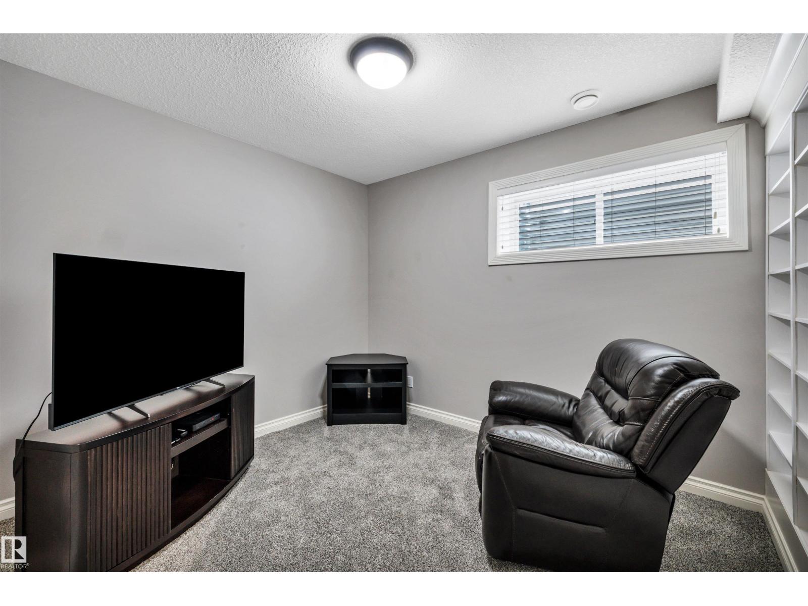 #22 61 LAFLEUR DR, St. Albert
