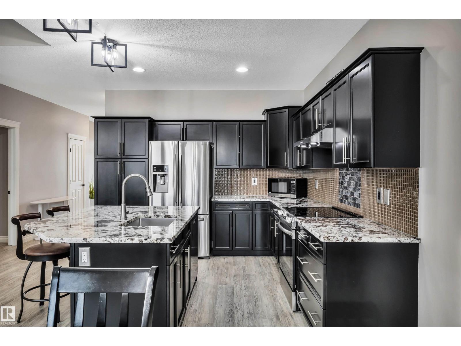 #22 61 LAFLEUR DR, St. Albert