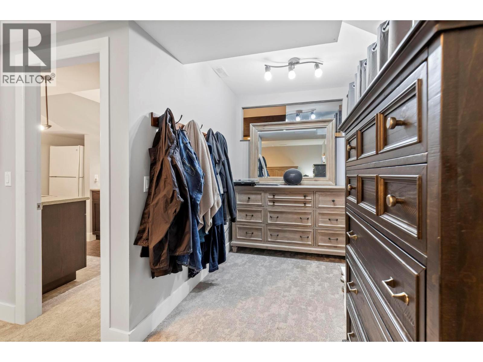 109 2220 Shannon Ridge Drive, West Kelowna