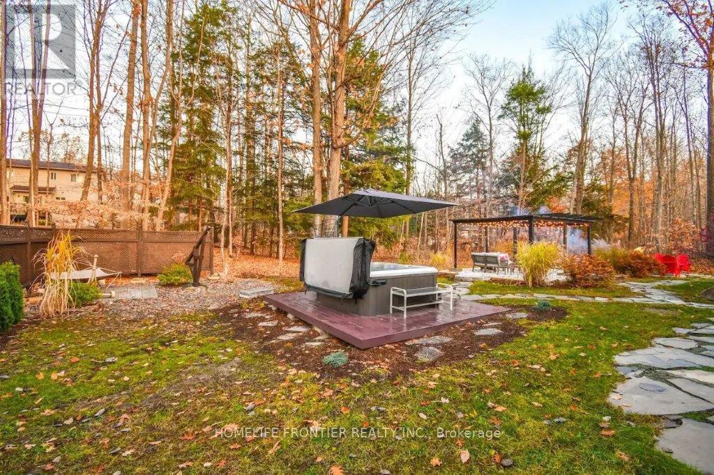 42 FOREST CIRCLE - 18