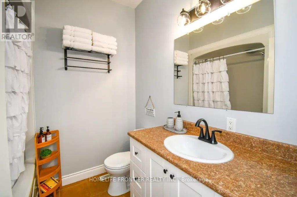 42 FOREST CIRCLE - 22