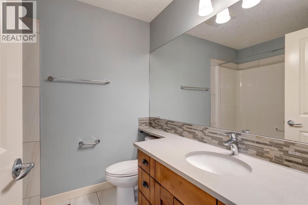 Single Family House for Sale in  Discovery Ridge Boulevard SW Discovery Ridge Calgary 