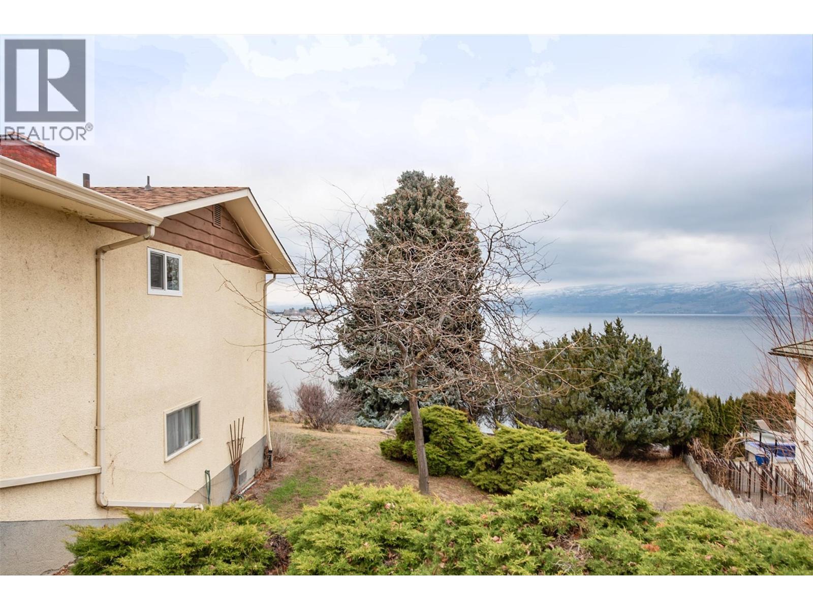 3963 Angus Drive - 34